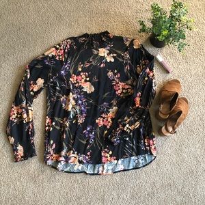 Floral long sleeve blouse